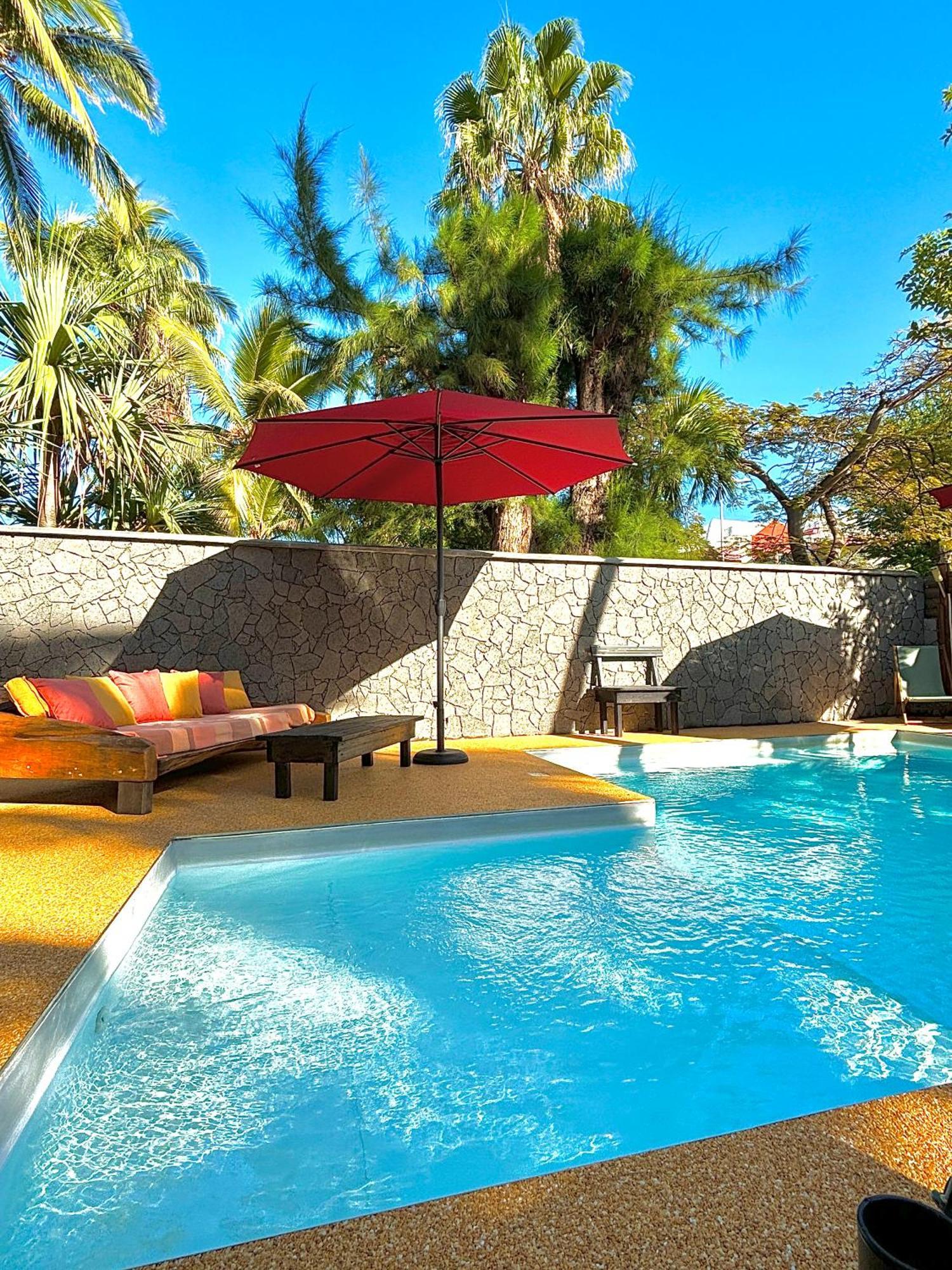 Hotel Coco Island Сен-Жиль-ле-Бэн Экстерьер фото